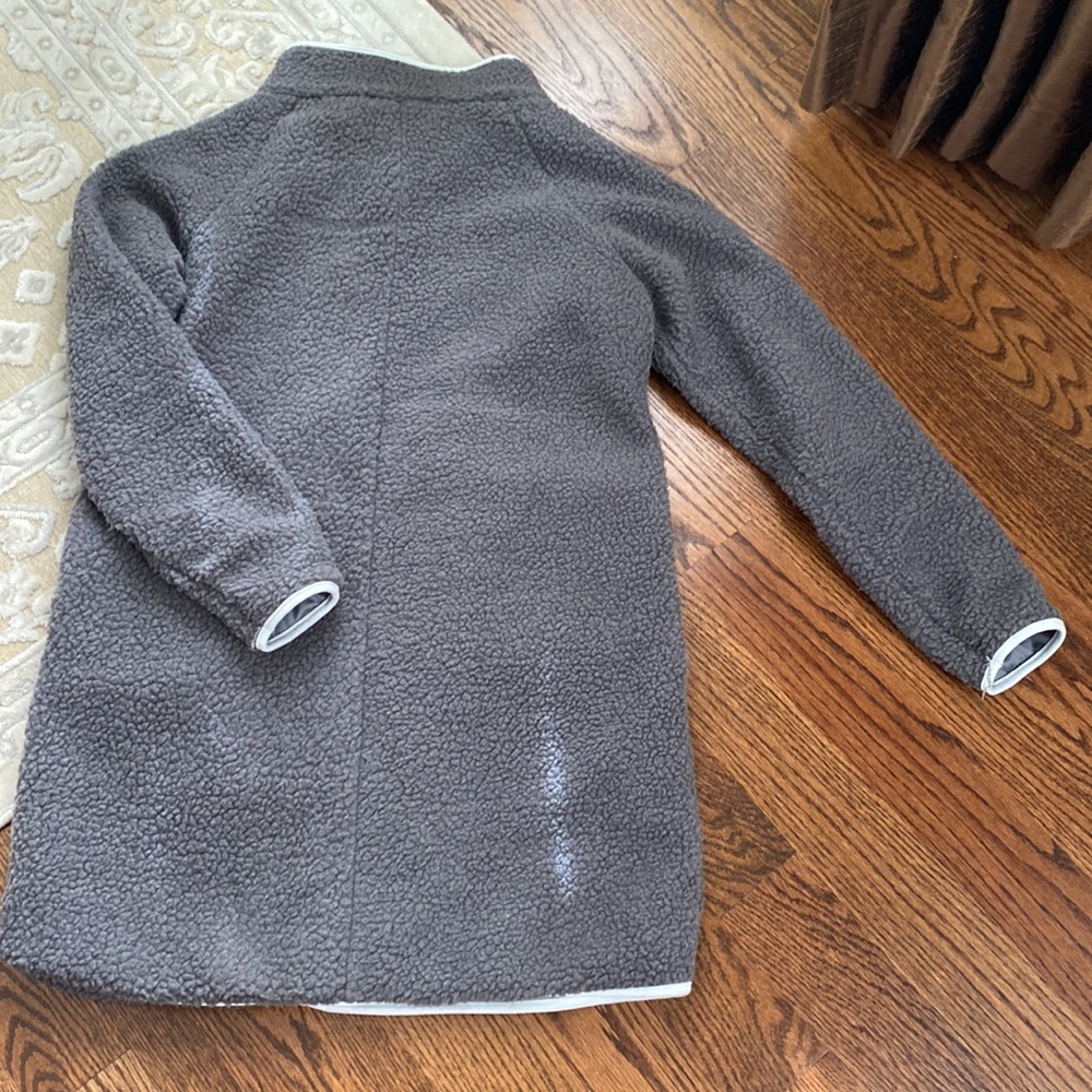 Gray jacket - Picture 3 of 7